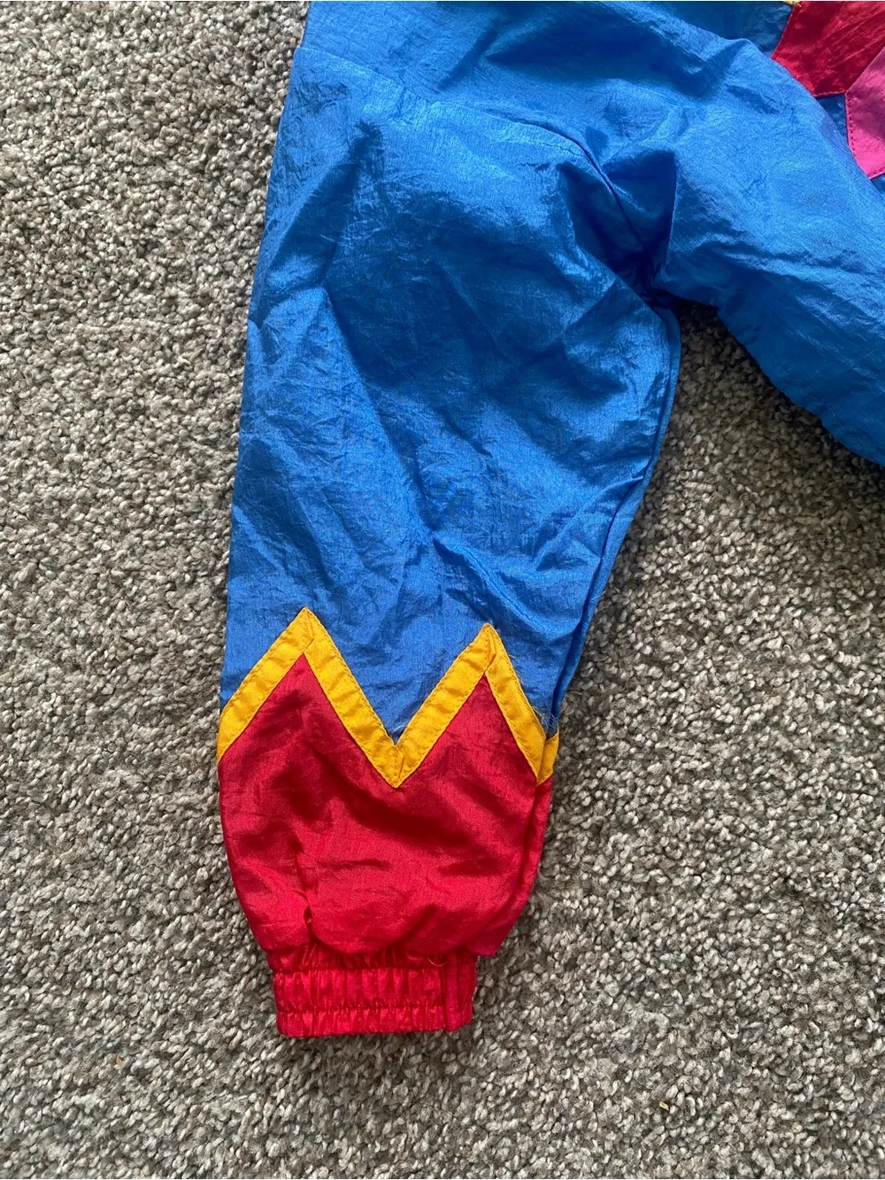 Vintage Bright Blue Colorblock Windbreaker Jacket with Sunburst